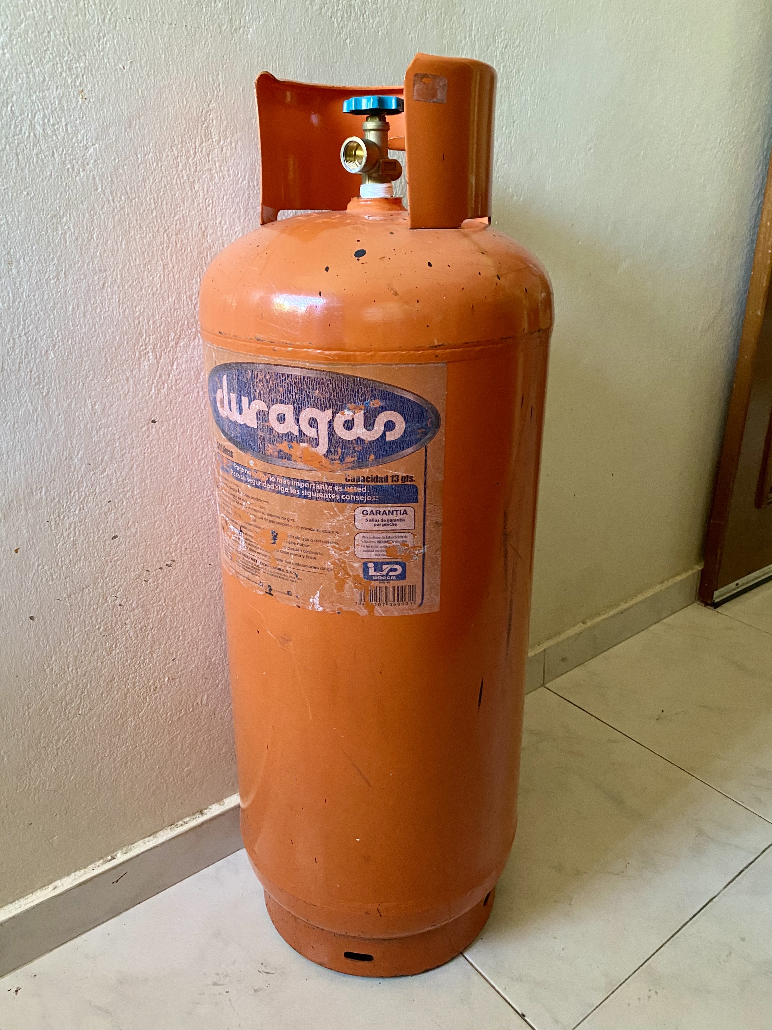 cocina - se venden dos tanques de gas como nuevos 1
