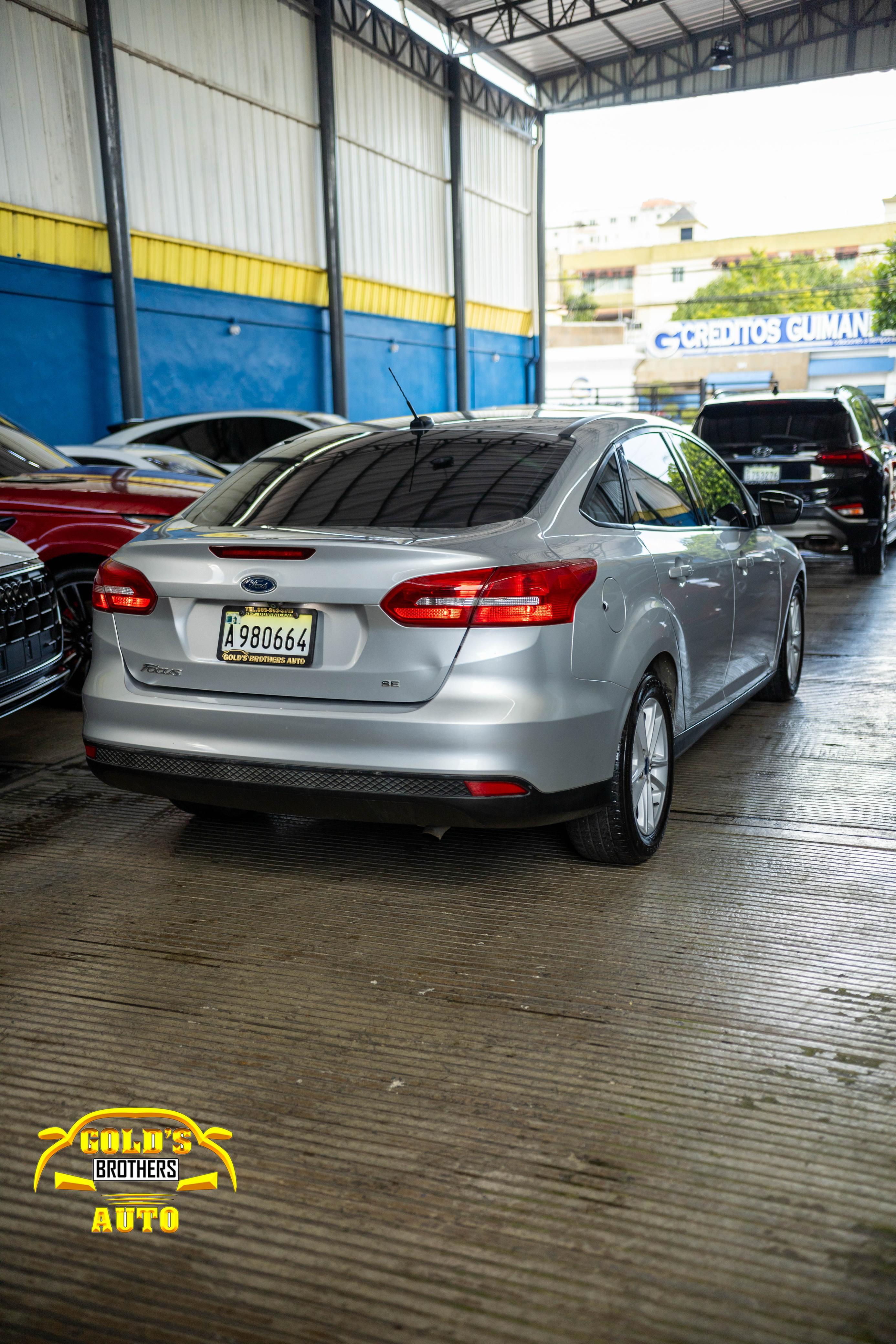 carros - Ford Focus SE 2018 Clean Carfax 4
