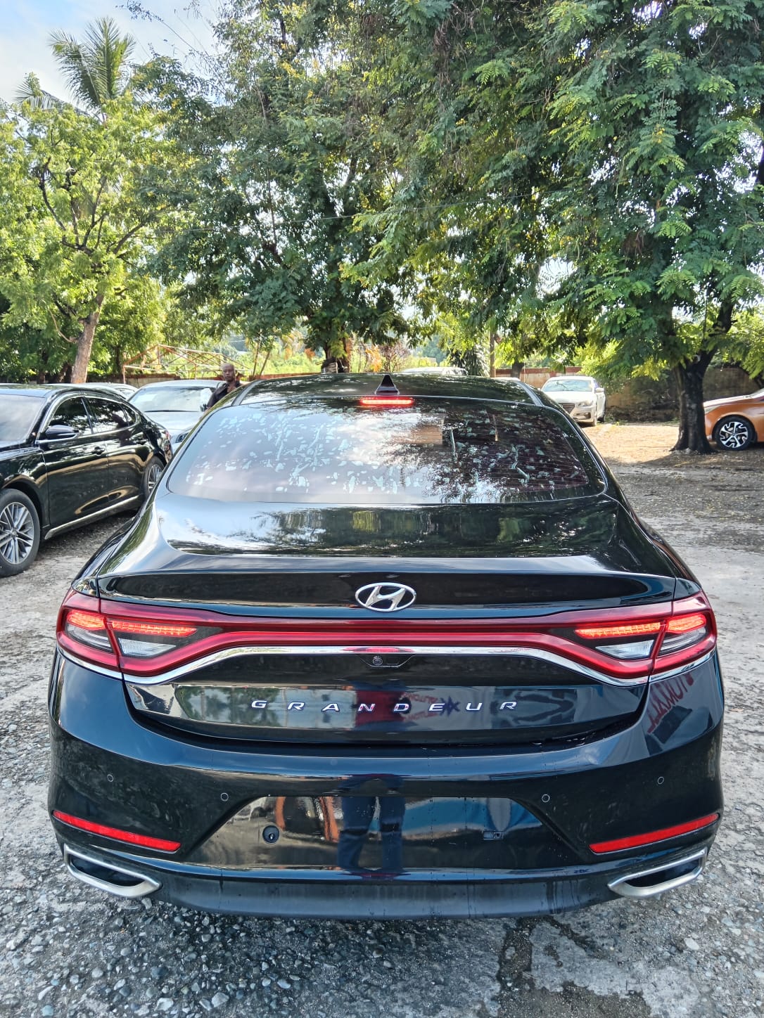 carros - HYUNDAI GRANDEUR 2018 NEGRO 5