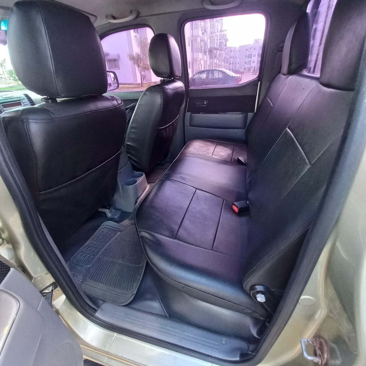 jeepetas y camionetas - Vendo Camioneta Mazda BT-50 año 2012 Tubo Diesel 3