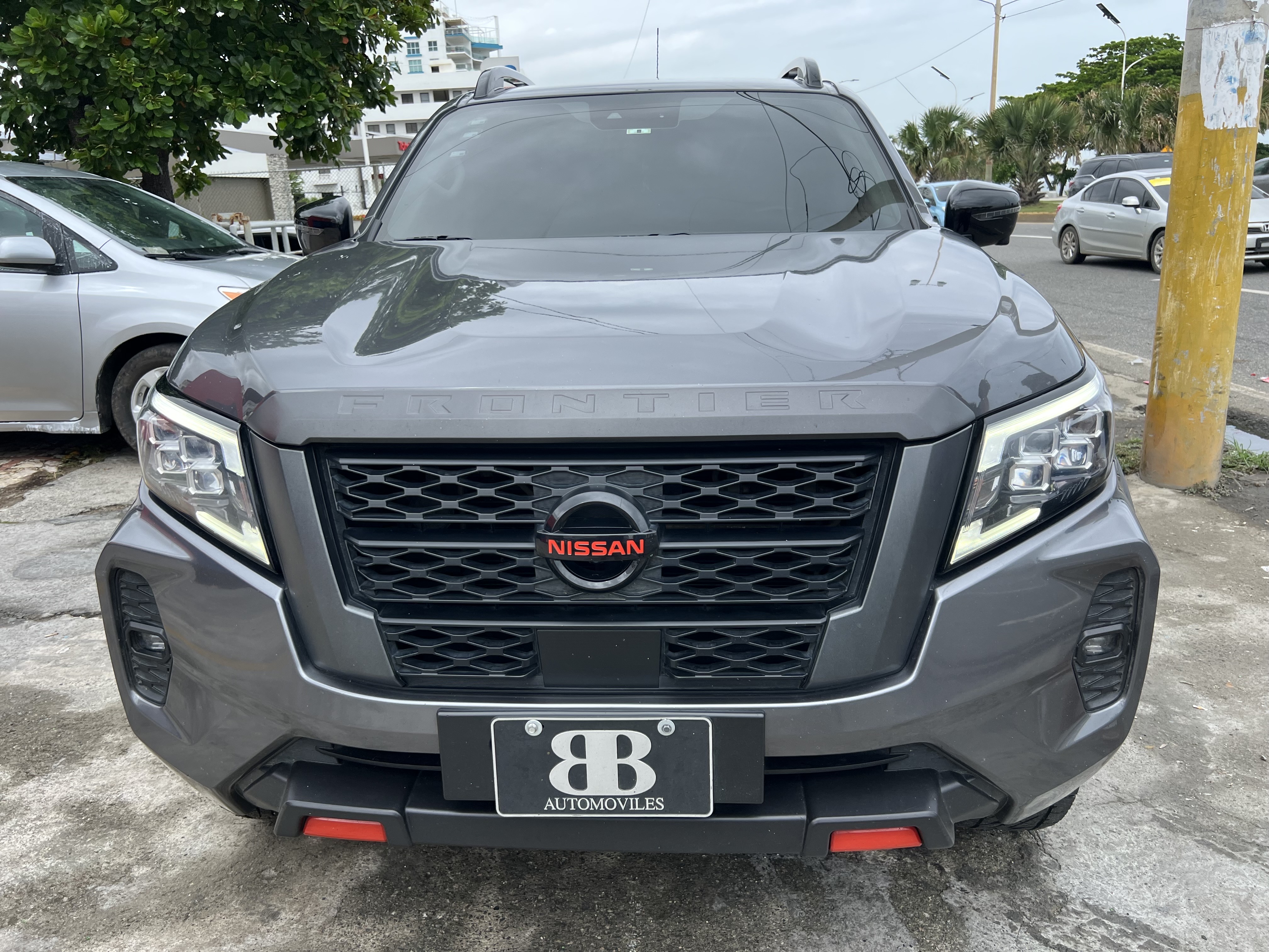 jeepetas y camionetas - Nissan Frontier Pro-4X 2023 1