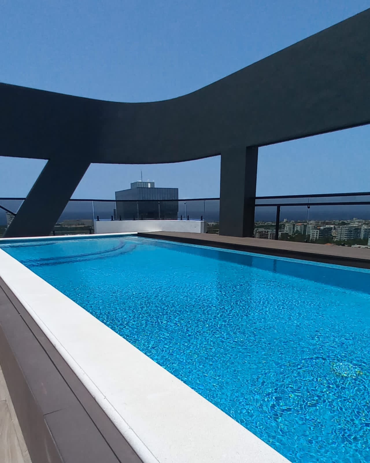 apartamentos - EN ALQUILER EN BELLA VISTA, PROXIMO A LA ROMULO