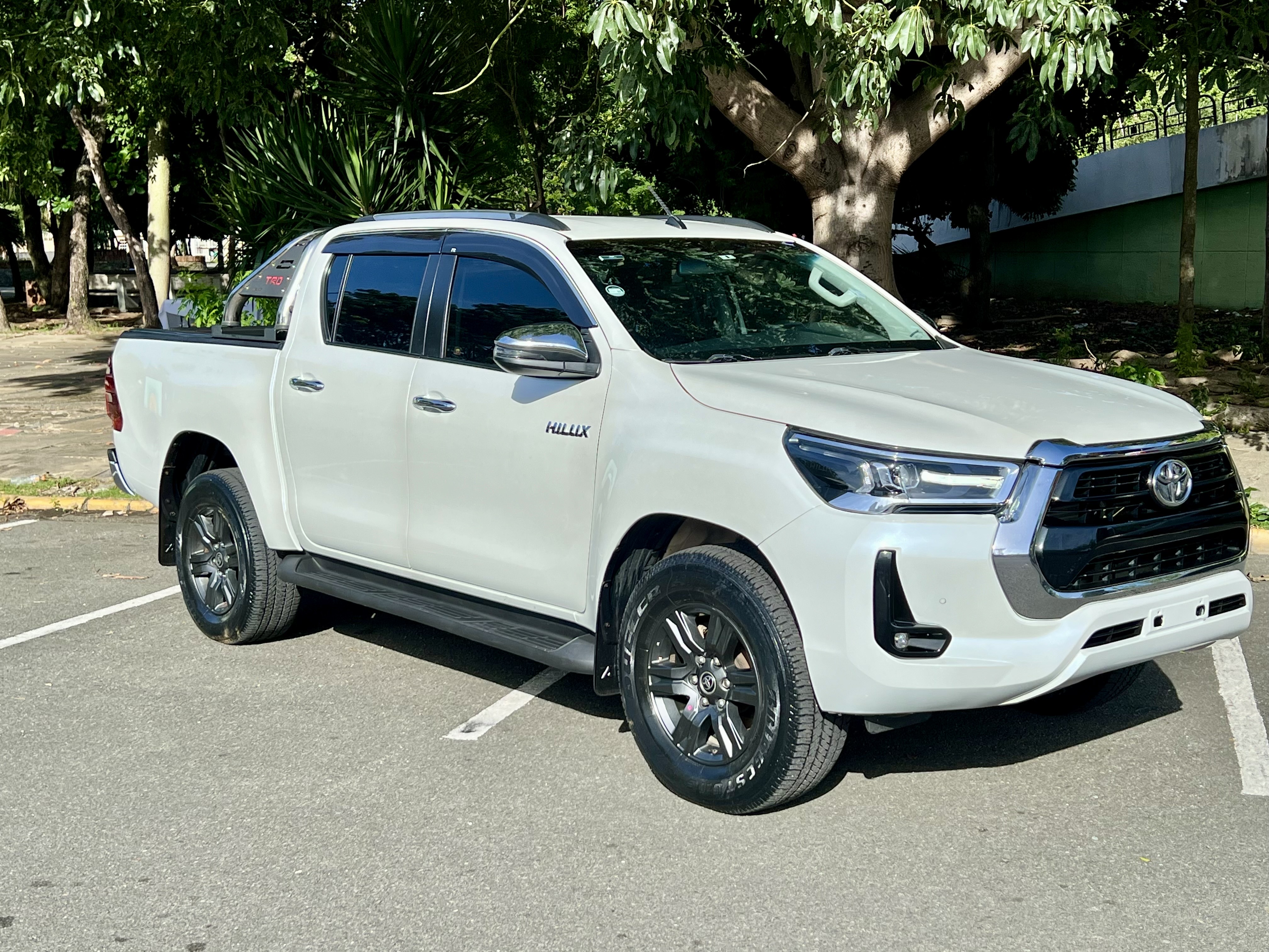 jeepetas y camionetas - TOYOTA HILUX 2022 LIMITED 4X4
40,411 KMS
UNICO DUEÑO
SIN INTERMEDIARIO 4