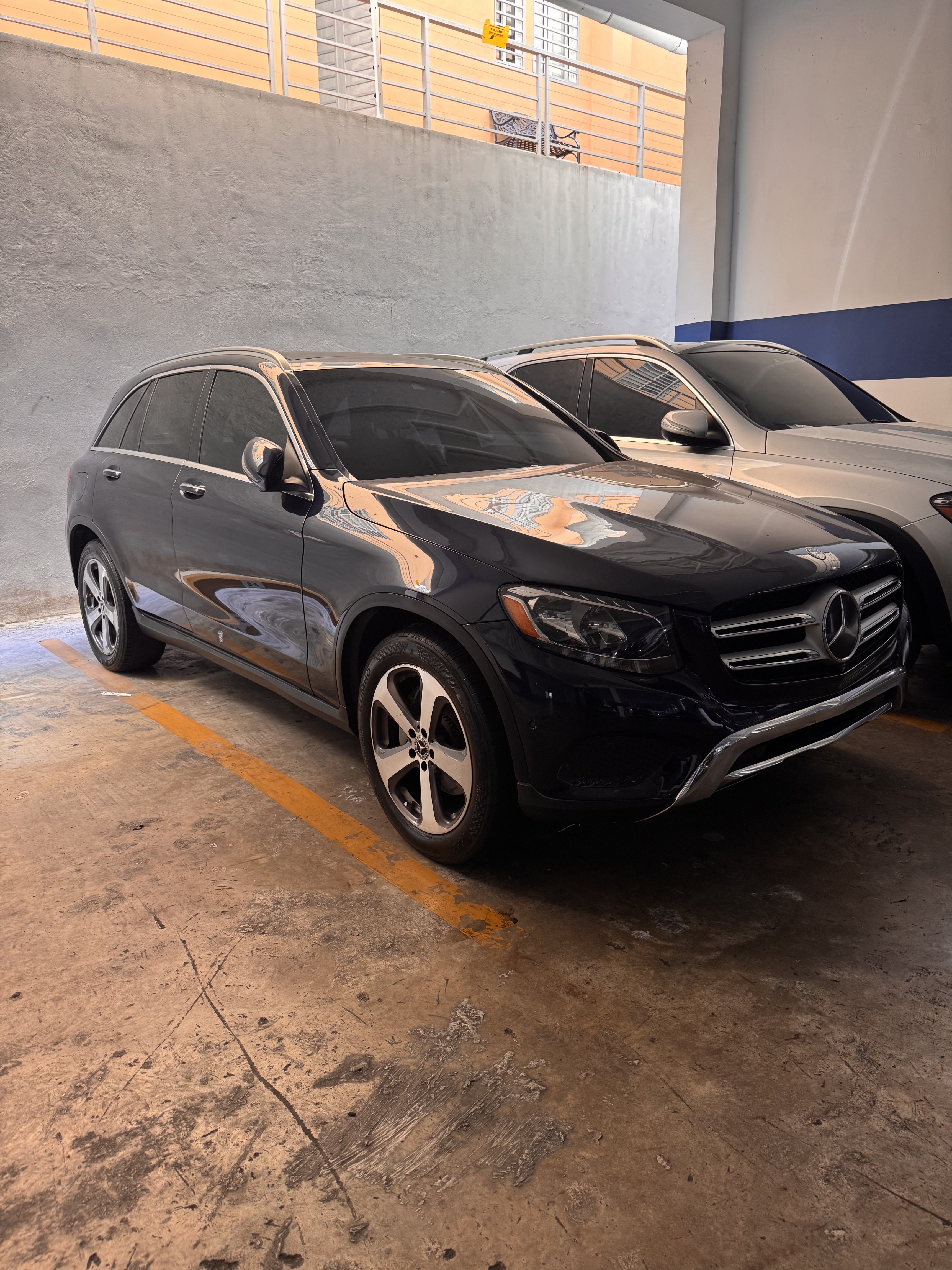 jeepetas y camionetas - Mercedes Benz GLC300 2018