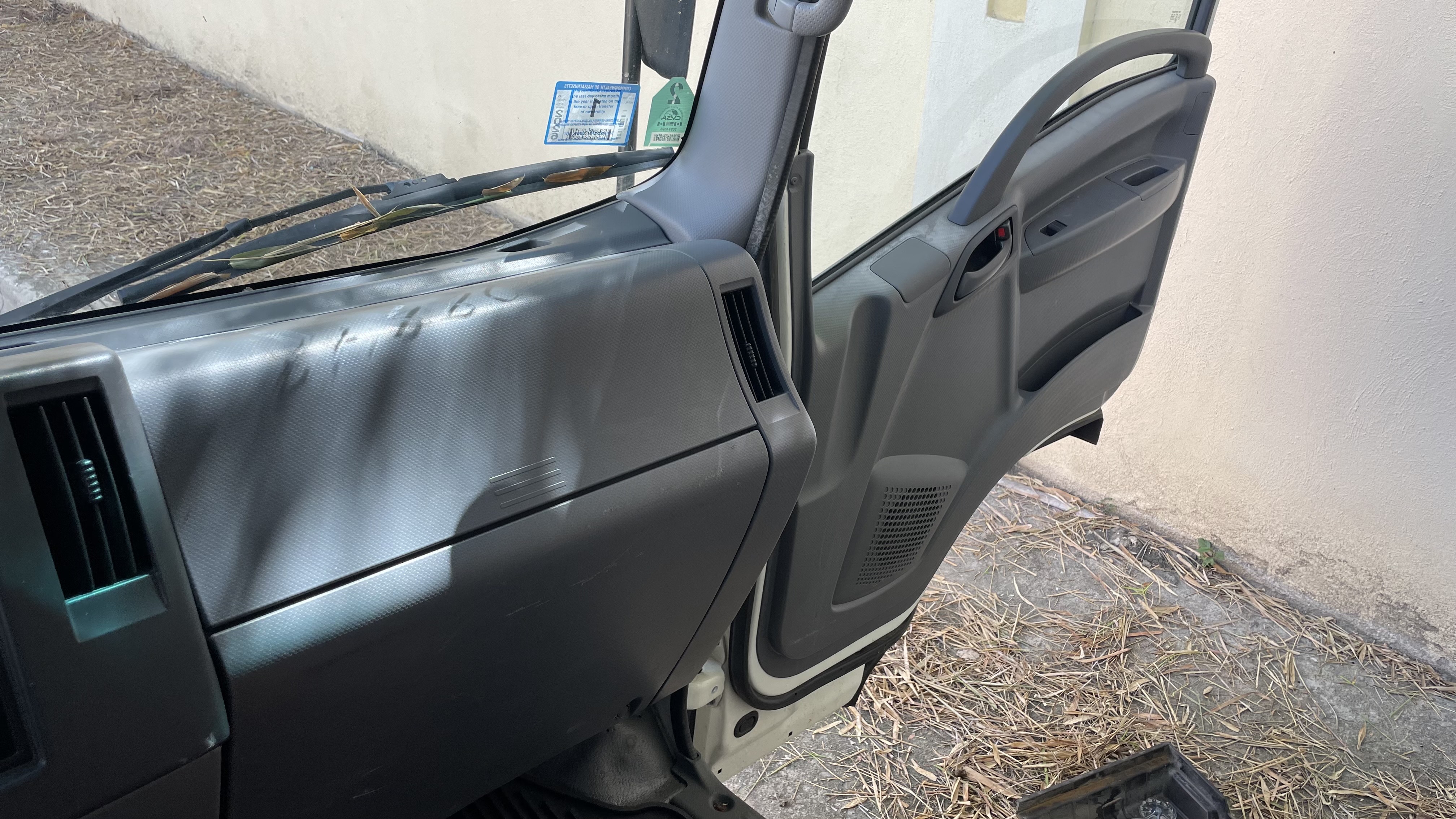 camiones y vehiculos pesados - Camion Isuzu nqr diesel 2019  7