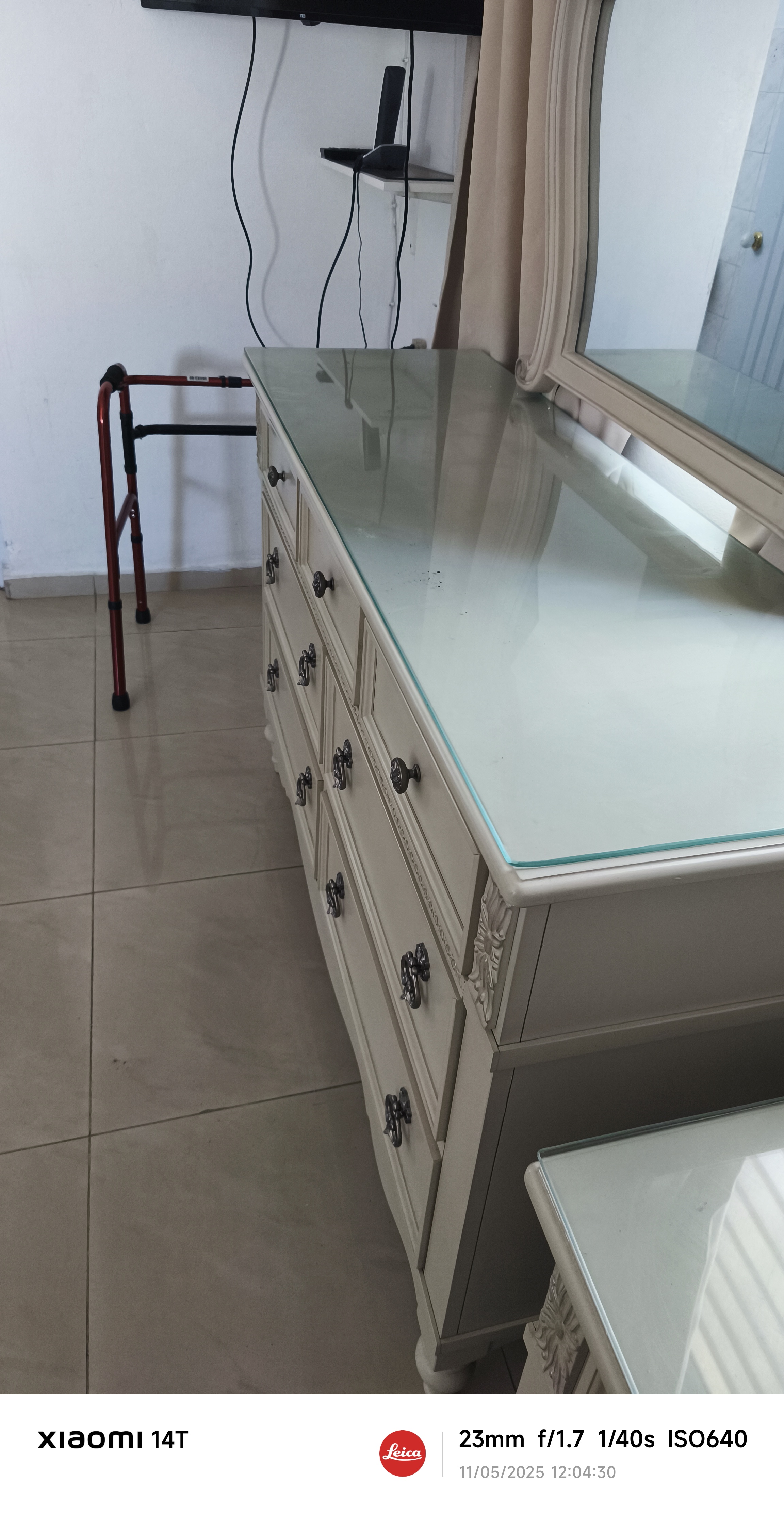 muebles y colchones - Vendo Gavetero Hermoso  4