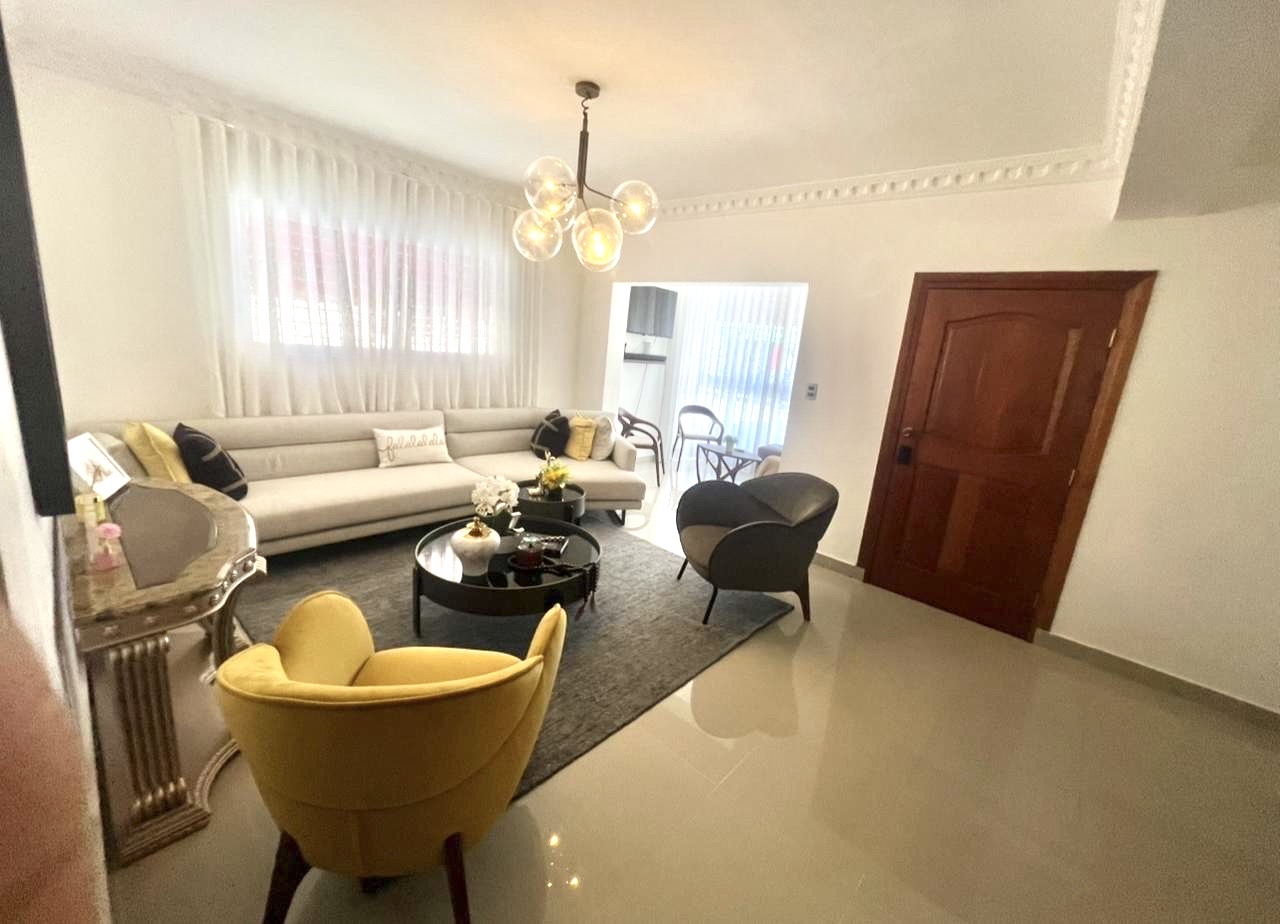 apartamentos - Vendo apartamento! En Alma Rosa primera 

Precio RD$9,300.000.00
 1