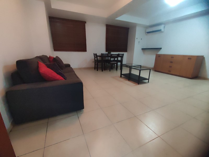 apartamentos - Alquilo Apartamento en 
Gazcue, 7mo piso 

 4