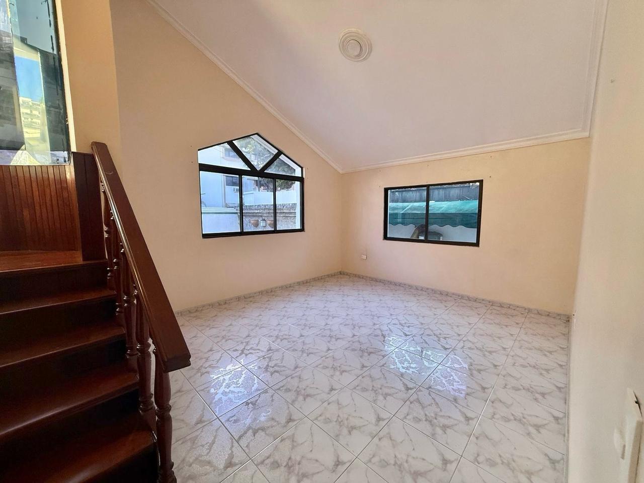 casas - Casa en alquiler Bella Vista Sur  2