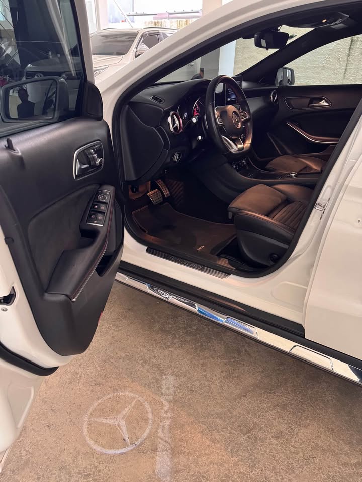 jeepetas y camionetas - Vendo Mercedes Benz GLA AMG 2019 1