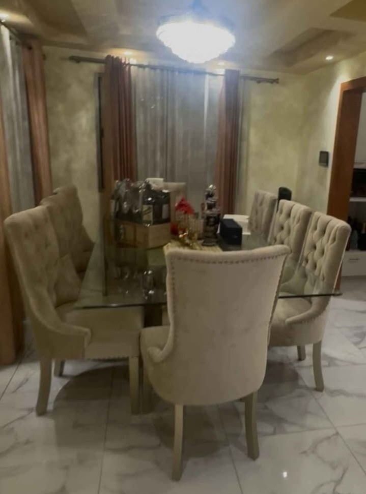 muebles y colchones - Exclusivo juego de comedor de 8 sillas  2