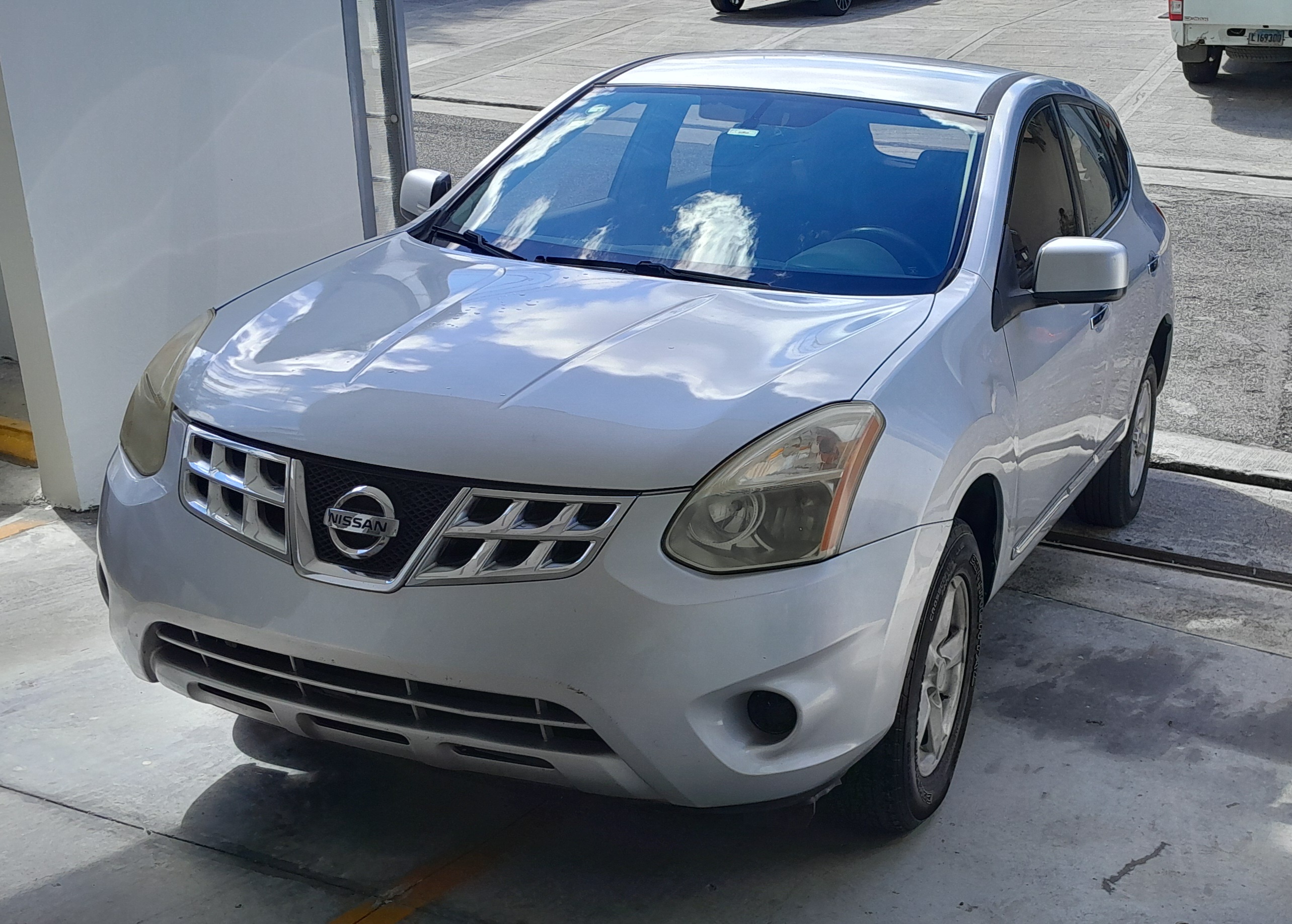 jeepetas y camionetas - NISSAN ROGUE 2011 1