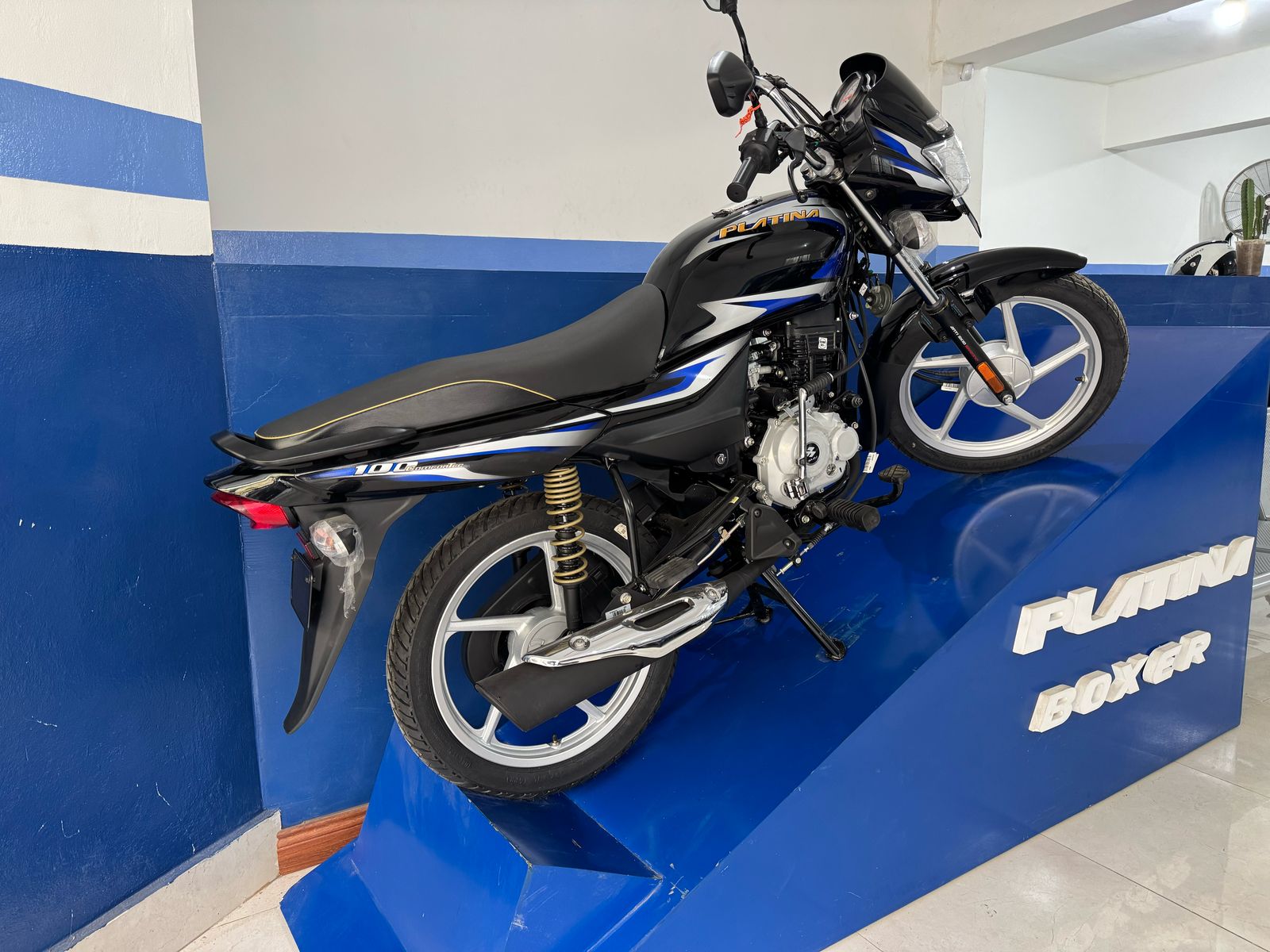 motores y pasolas - BAJAJ PLATINA 100cc 2