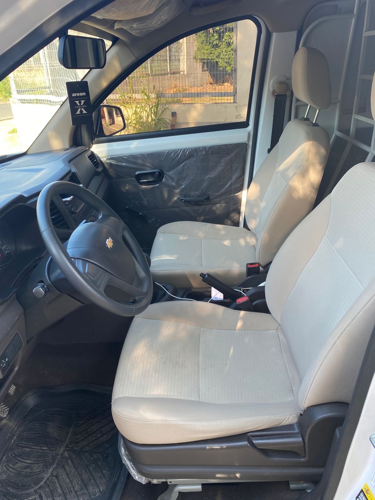 jeepetas y camionetas -  Chevrolet N400 2023. 1