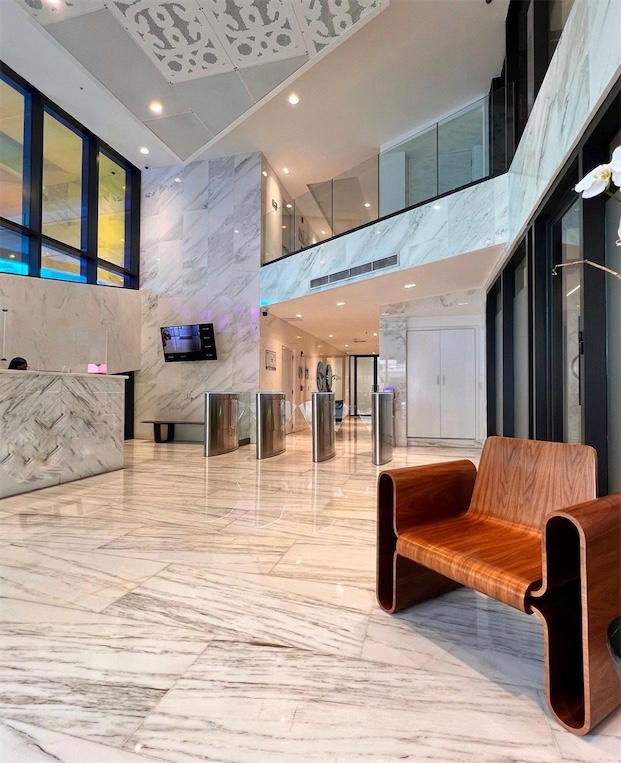 oficinas y locales comerciales - Local en venta  torre corporativo 7