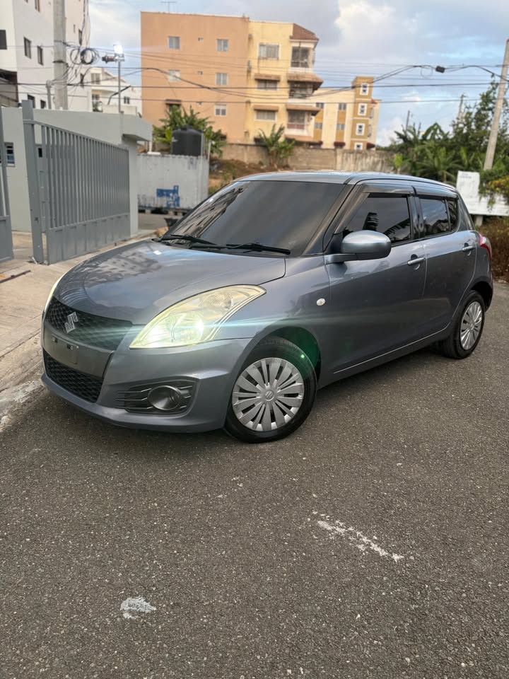 carros - Suzuki swift 2016 japones en optimas condiciones 0