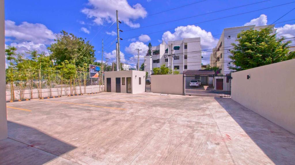 apartamentos - Apartamento 2do Nivel en Villa Olga, Santiago  2