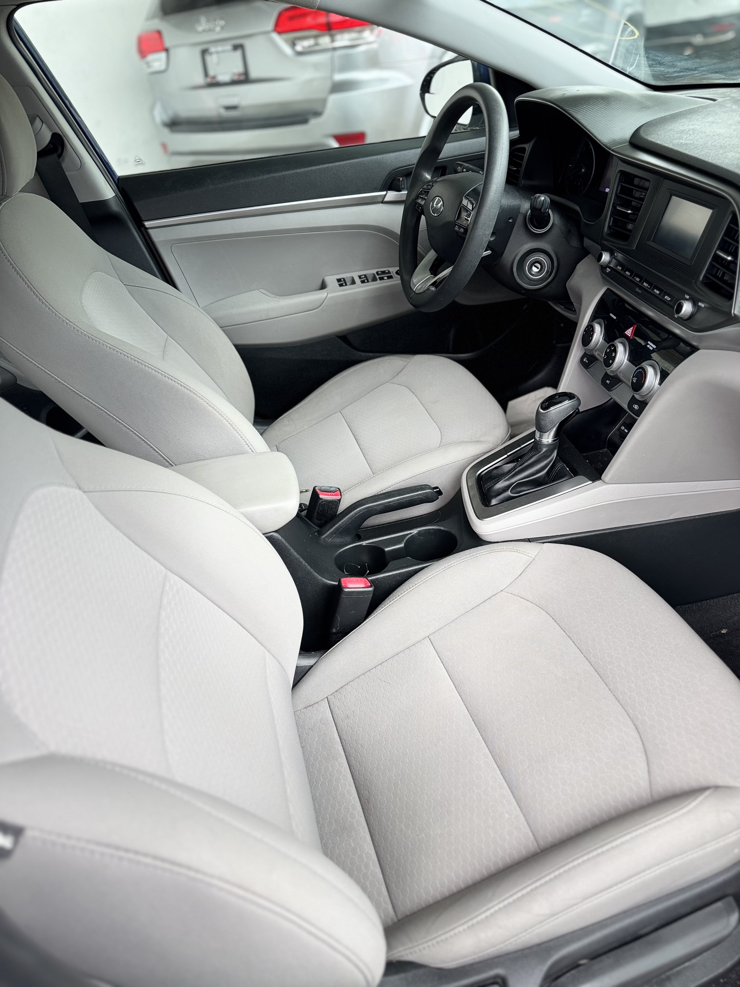 carros - Hyundai Elantra Se 2019 3