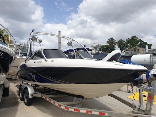 botes - Bote Yamaha AR230 24 pies ‘06 3