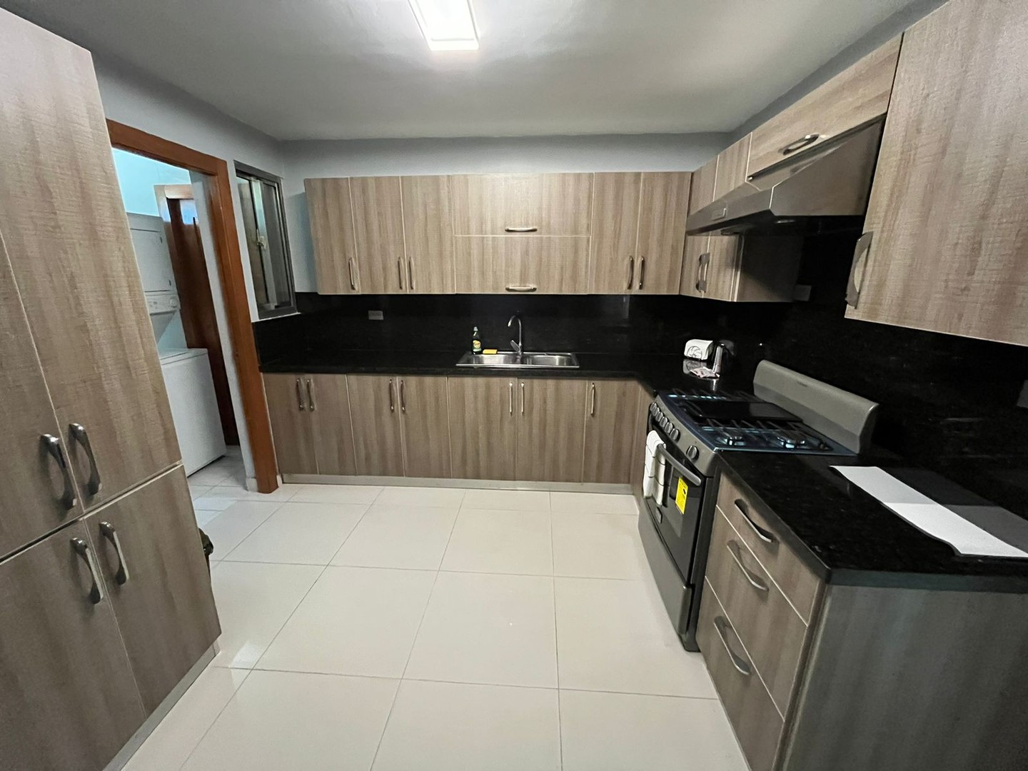 apartamentos - Se alquila apartamento amueblado en Urbanización Real 7