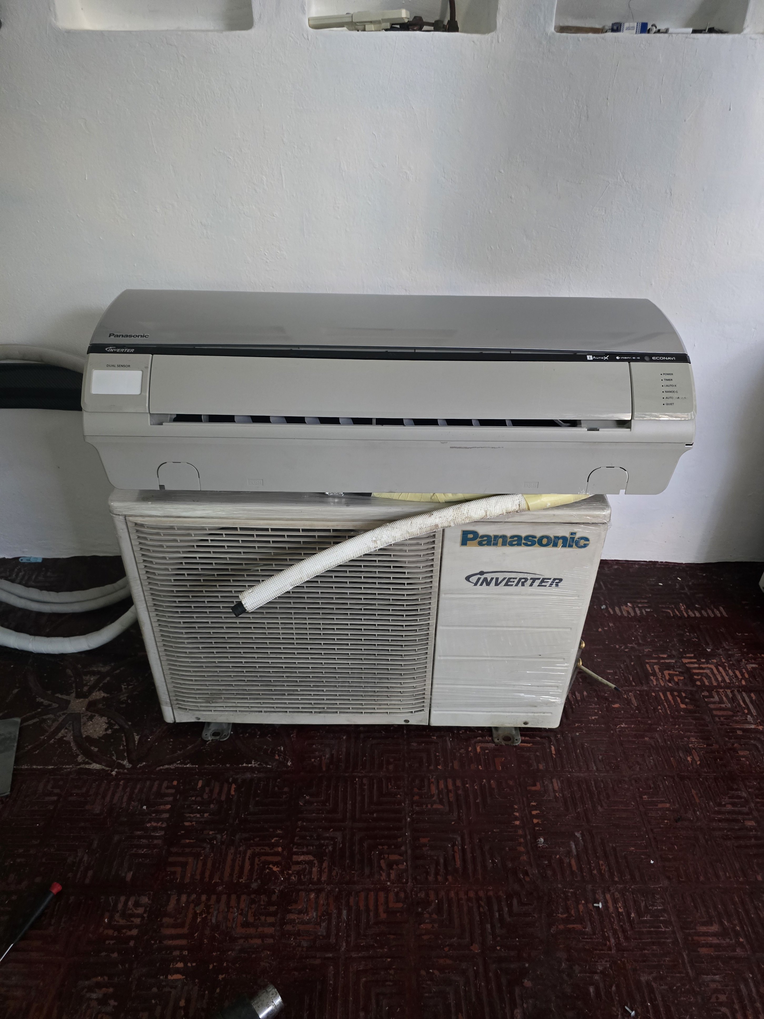 aires acondicionados y abanicos - aire acondicionado Panasonic inveter de 12000btu luz 220 0
