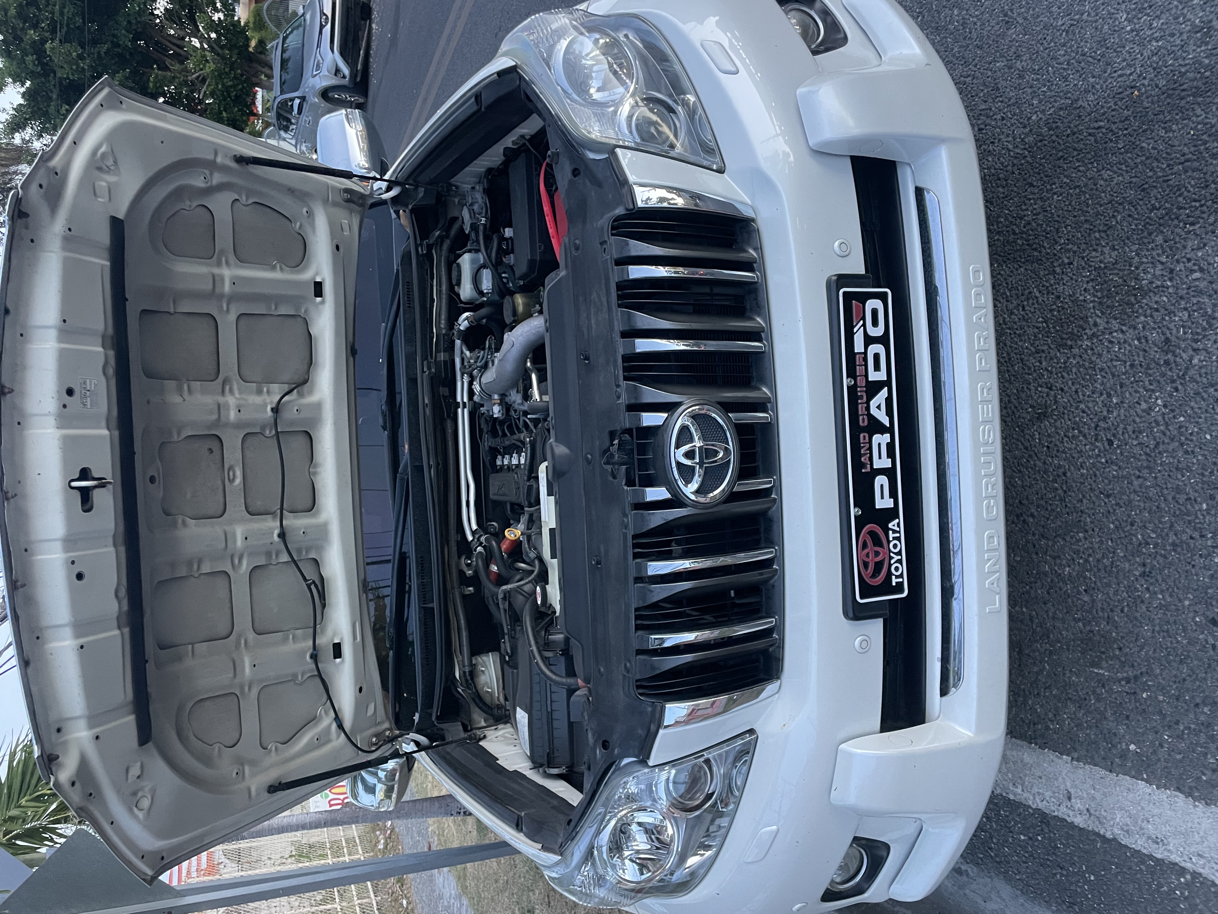 jeepetas y camionetas - Toyota Land cruiser prado VX 2013 6