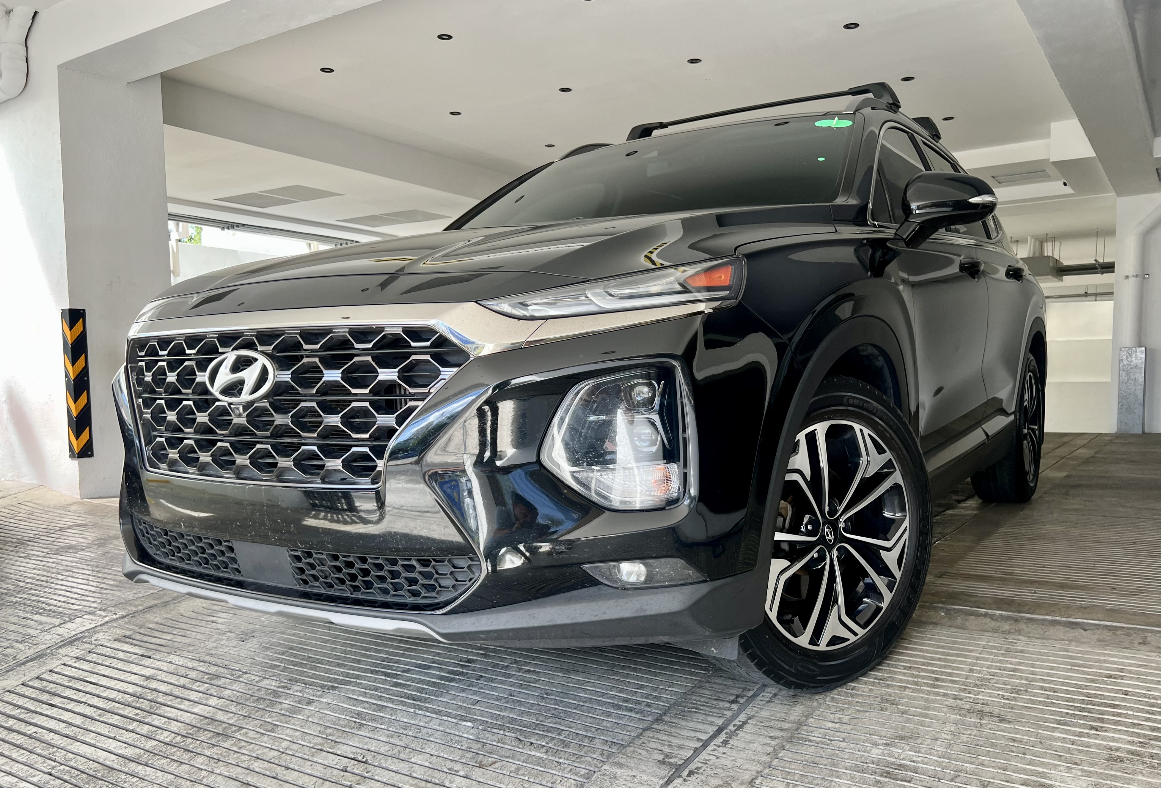 jeepetas y camionetas - 2019 Hyundai Santa Fe Ultimate- Recien Importada!  0