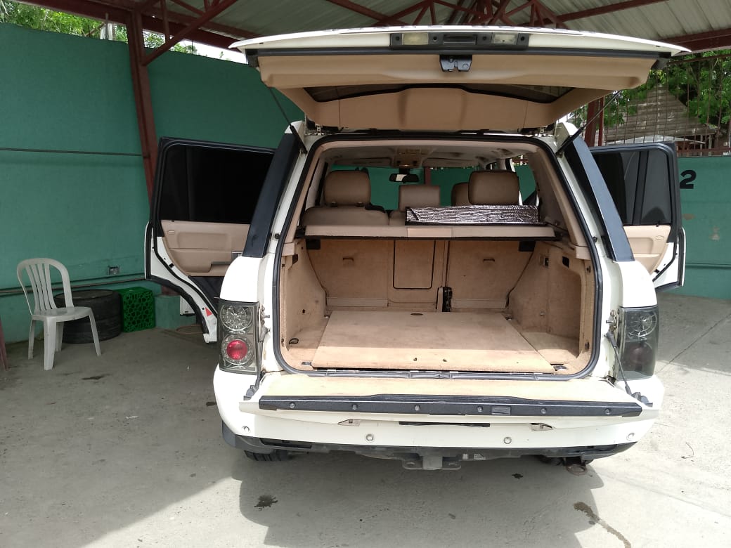jeepetas y camionetas - Vendo Range Rover 2004 4