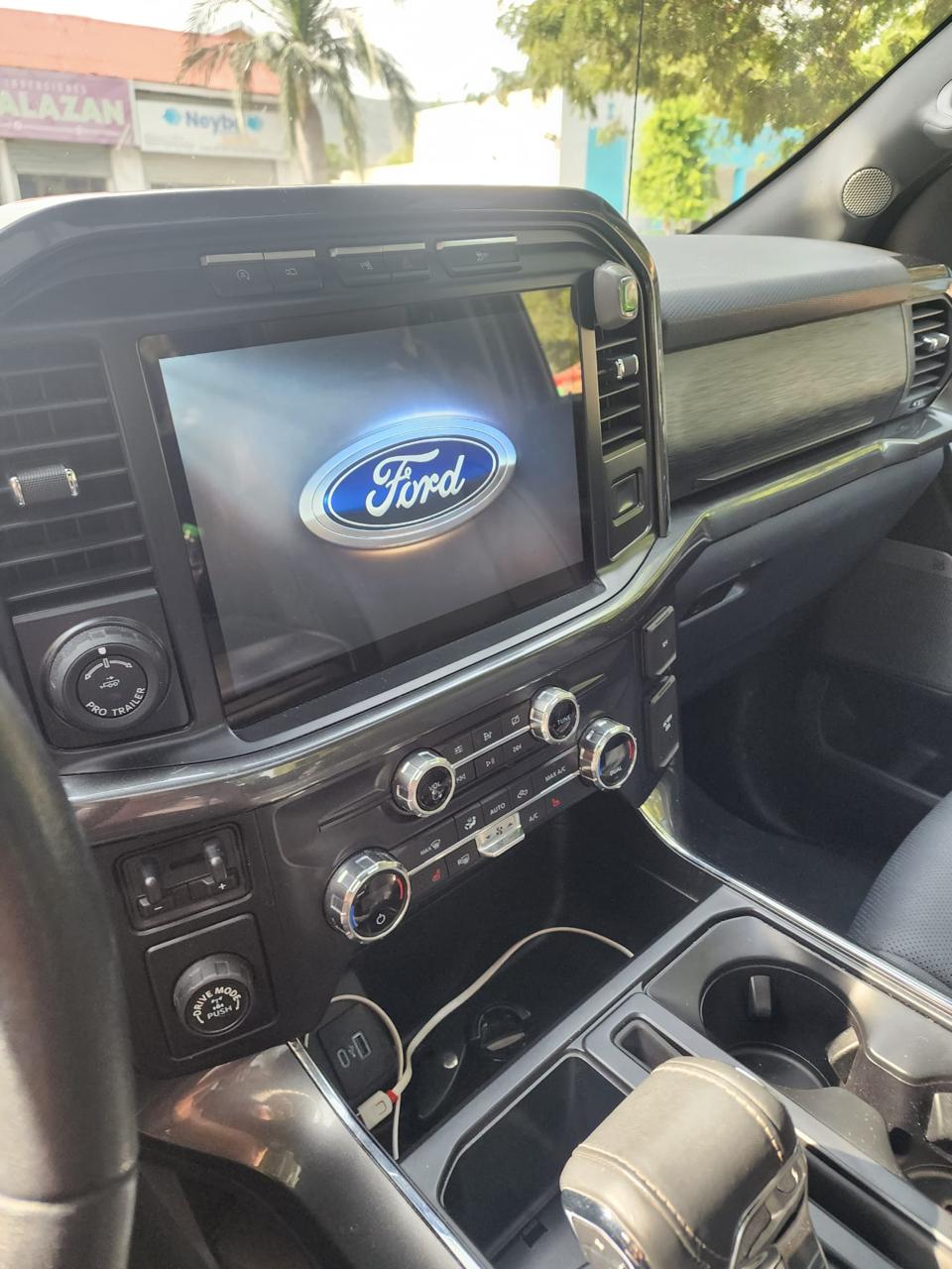 jeepetas y camionetas - FORD F-150 XLT SPECIAL EDITION 2021-Poder y estilo 5