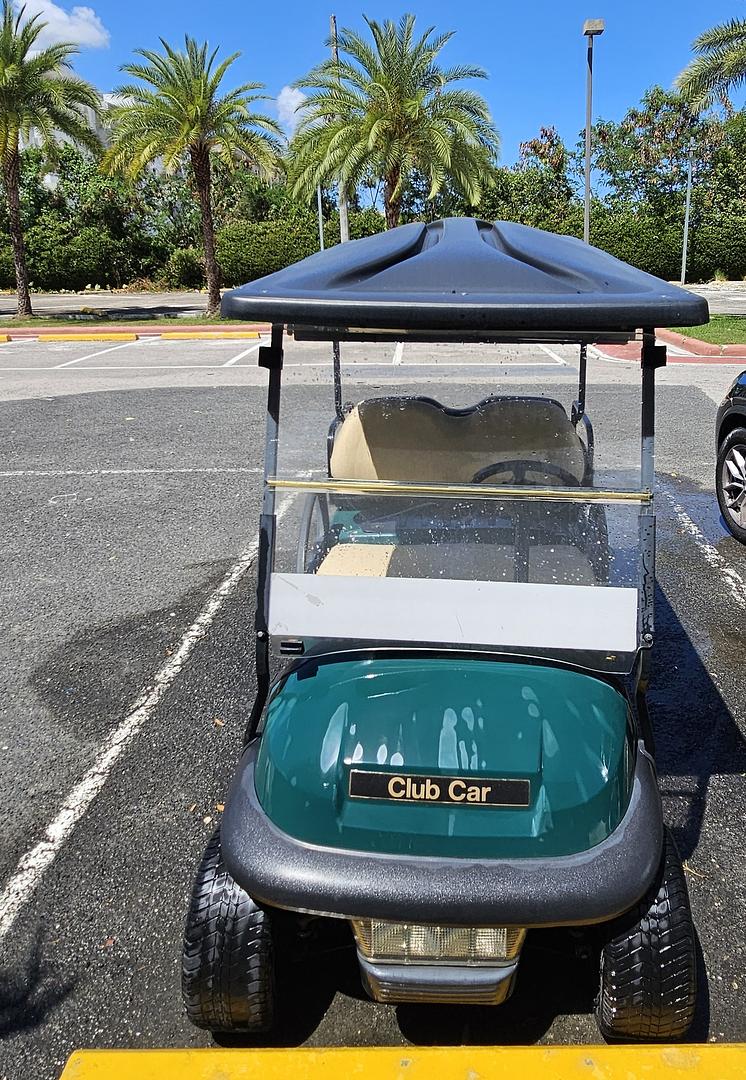 vehiculos recreativos - Carro de Golf Club Car modelo Precedente.