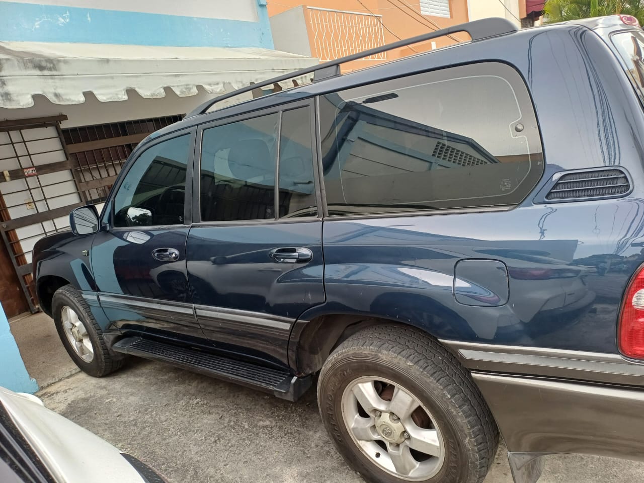 jeepetas y camionetas - land crusier 2004 4