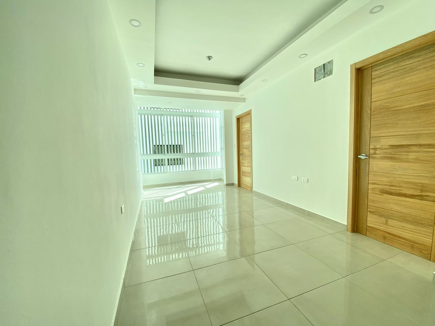 apartamentos - Apartamento con línea blanca en El Vergel  1