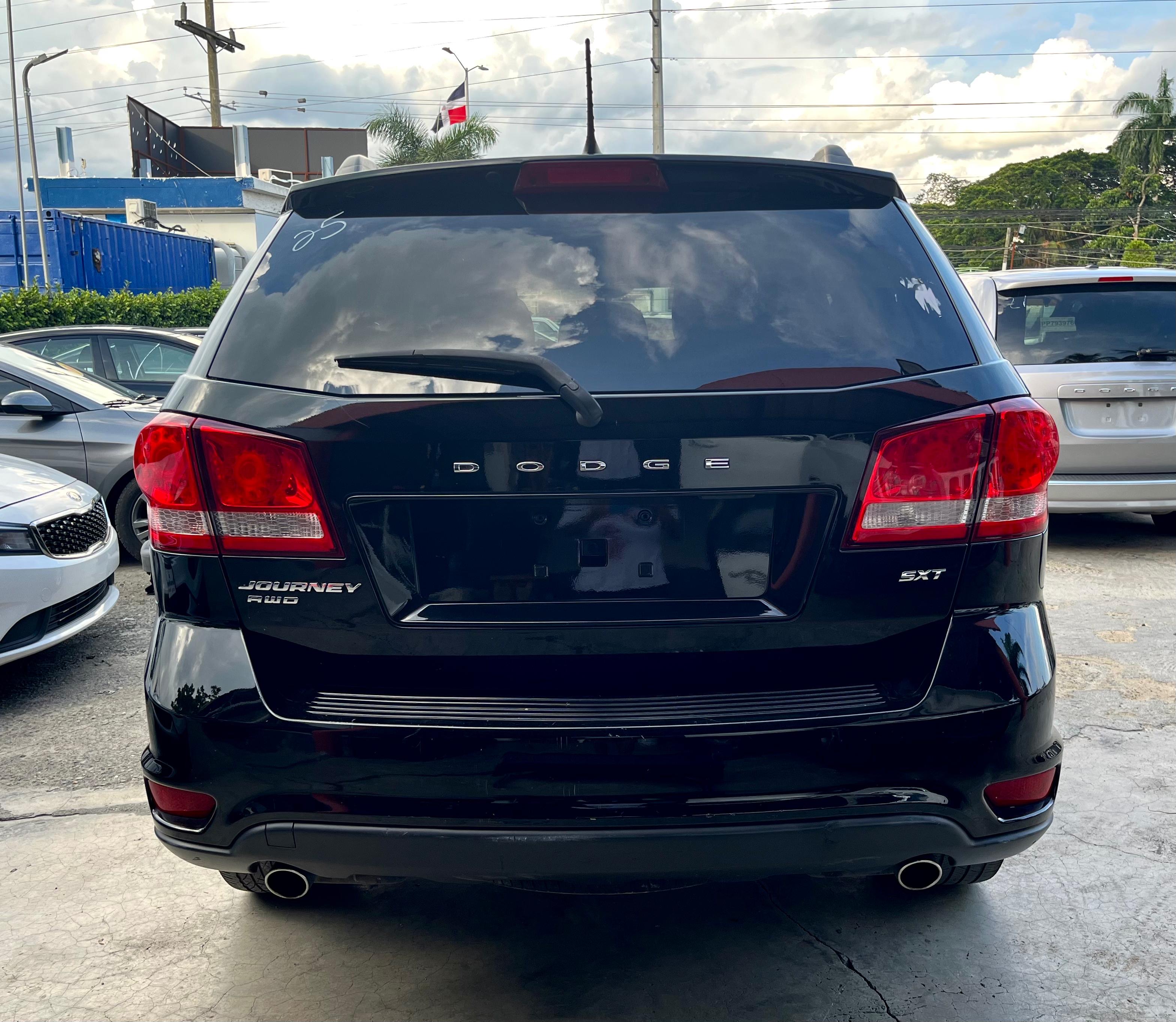 jeepetas y camionetas - Dodge Jorney 2017 V6 4