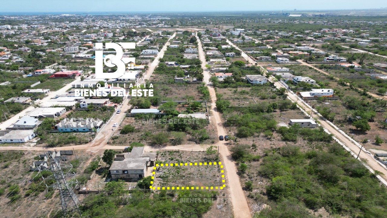 solares y terrenos - Solar con 250 Metros  en Residencial Villa España 3