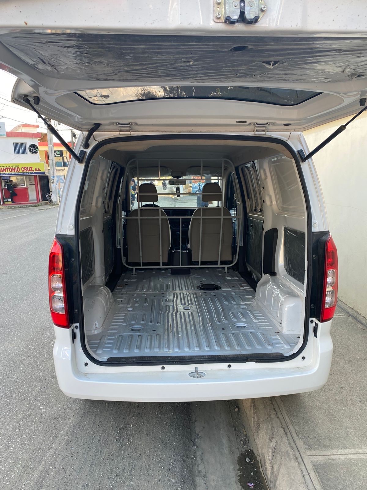 jeepetas y camionetas -  Chevrolet N400 2023. 2