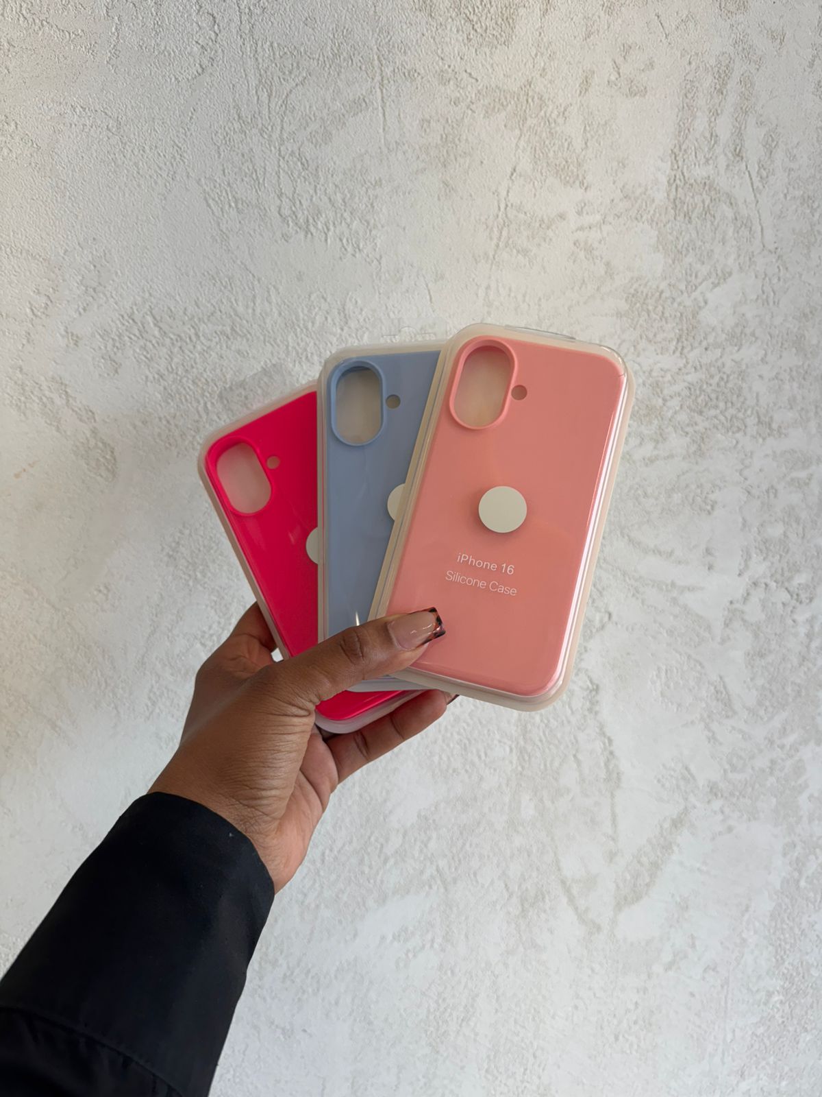 computadoras y laptops - COVER DE IPHONE 16 NORMAL ¡OFERTA SAN VALENTIN! 0