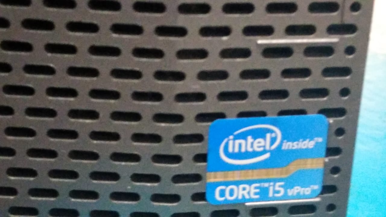 computadoras y laptops - SE VENDE CPU DELL i5 EN VILLA MELLA 2