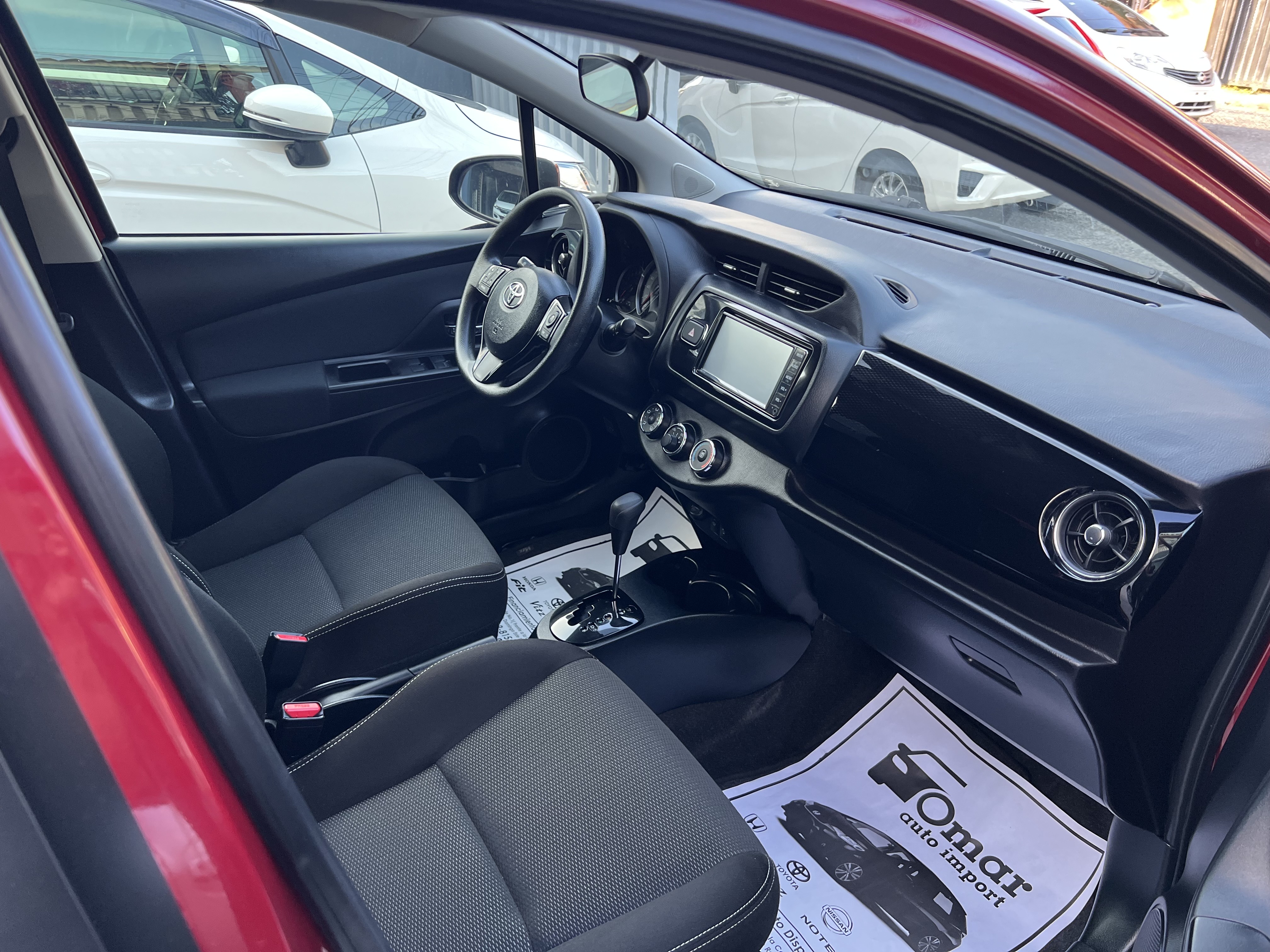 carros - TOYOTA VITZ 2019 CÁMARA DE REVERSA LLAVE INTELIGENTE RECIÉN IMPORTADO FULL 6