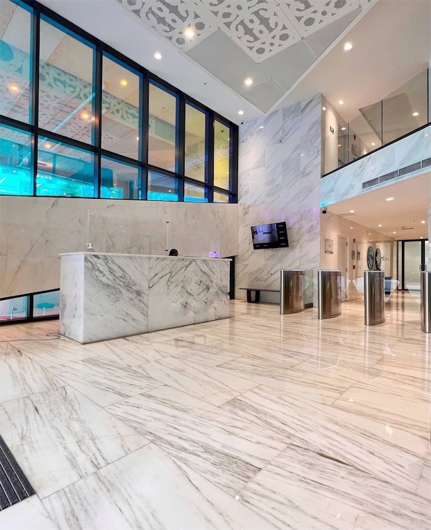 oficinas y locales comerciales - Local en venta  torre corporativo 8