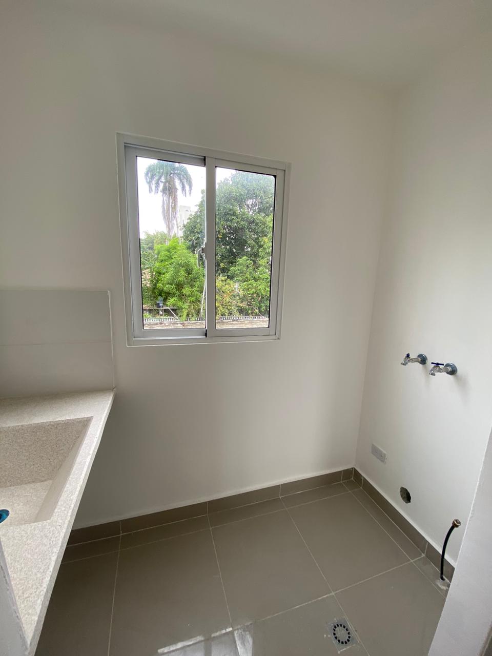 apartamentos - Apartamento Nuevo en Venta en Arroyo Manzano 4