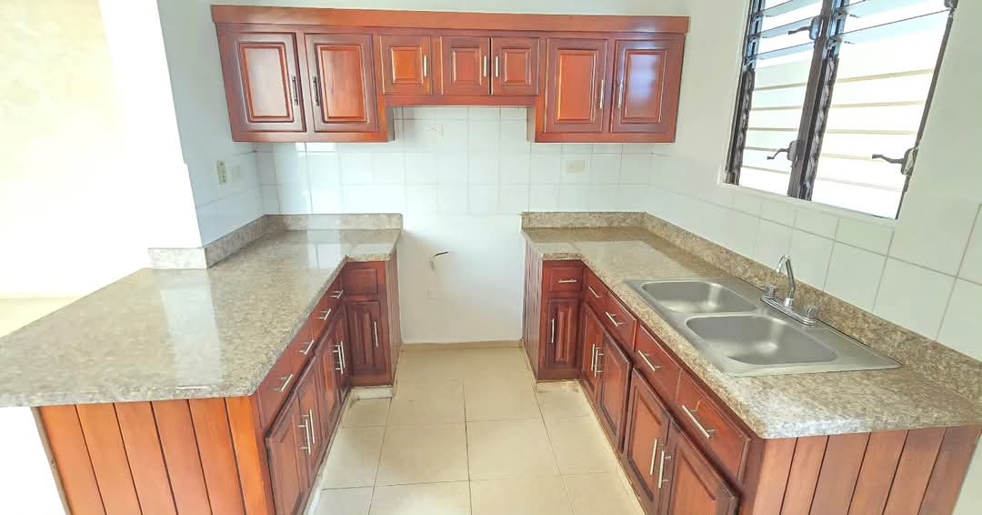 apartamentos - rento 3er piso cerro de gurabo calle 8