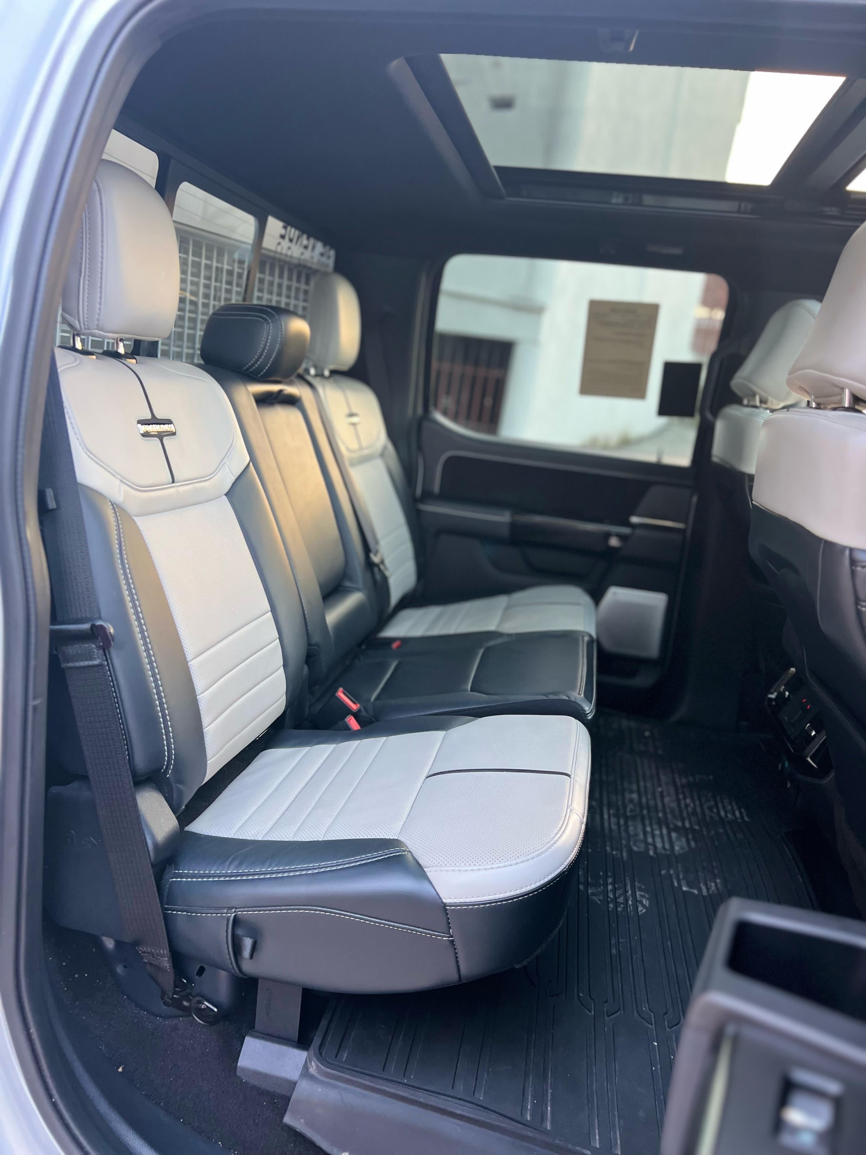 jeepetas y camionetas -  Ford F-150 Lightning Platinum 2022 6