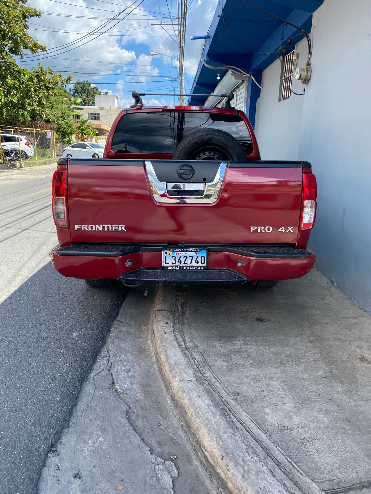 jeepetas y camionetas - Como nueva  nueva poca milla Nissan frontier 2009 4