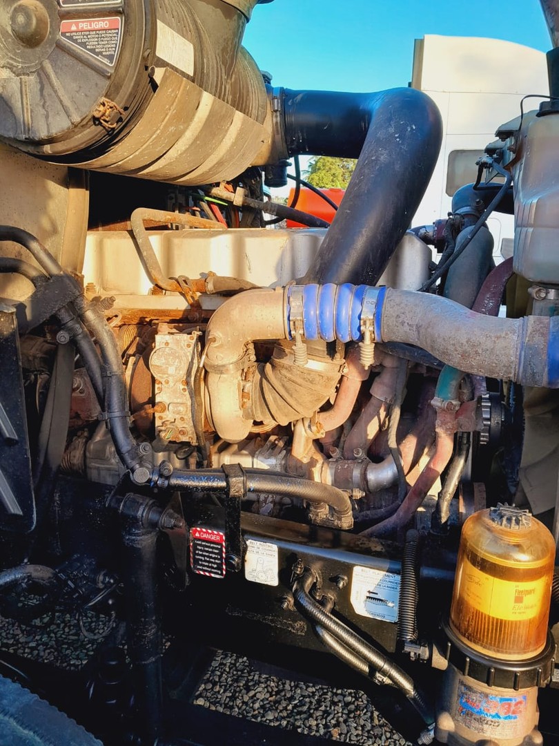 camiones y vehiculos pesados - MACK PINNACLE año 2014 2