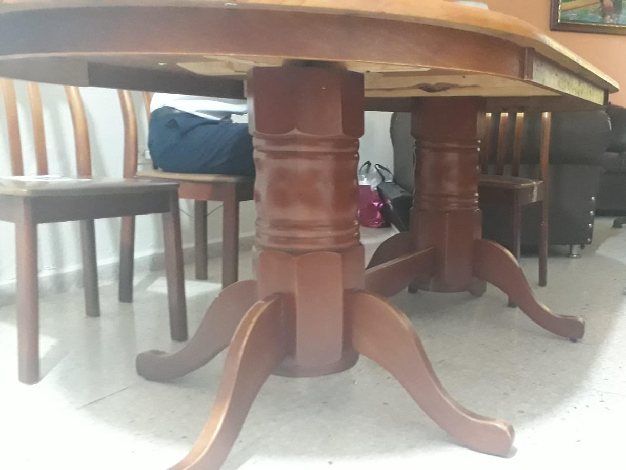 muebles y colchones - Mesa de comedor 1