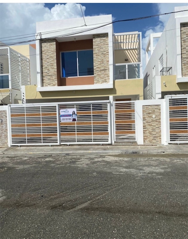 casas - casa nueva de 2 niveles en la autopista de san Isidro brisa oriental  4