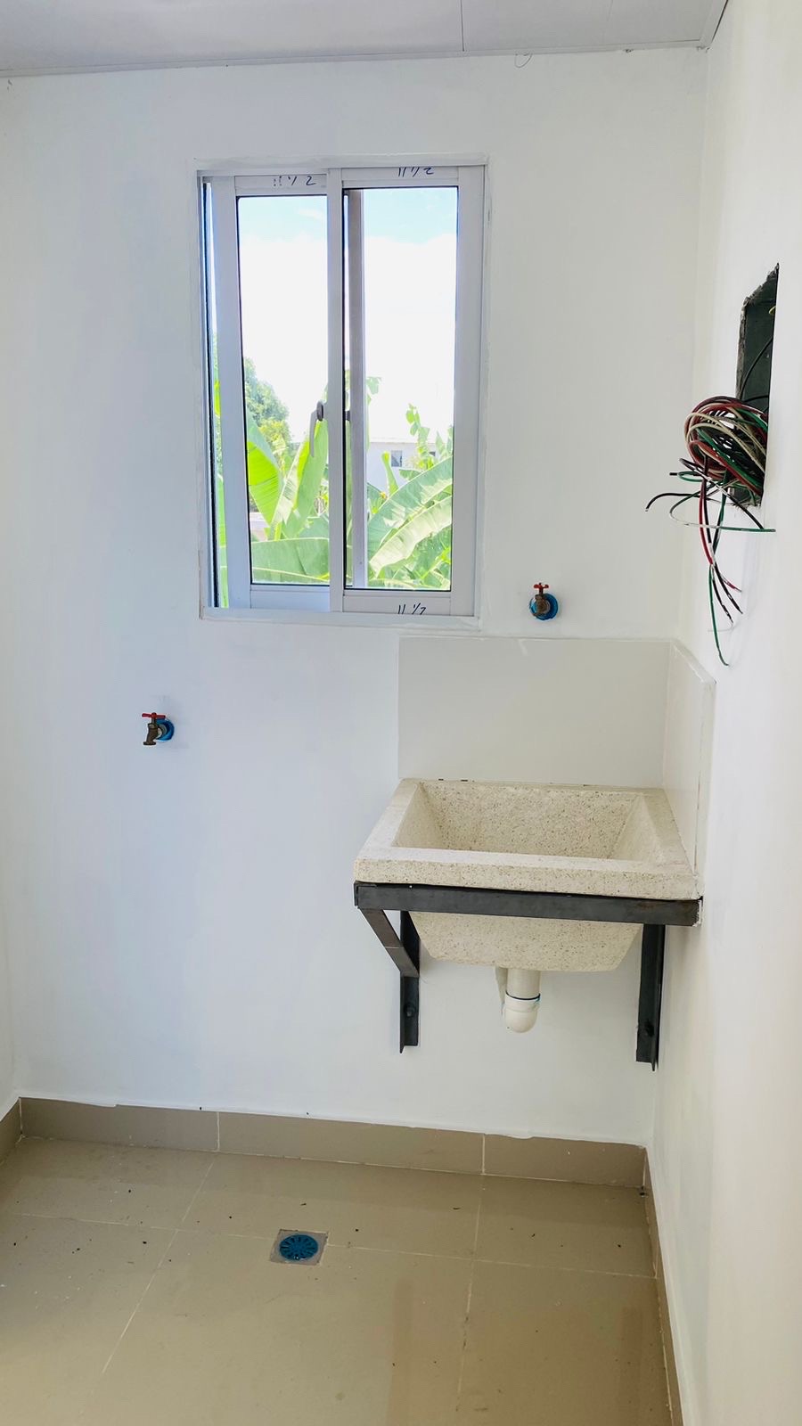 apartamentos - vendo apartamento en un segundo piso  9
