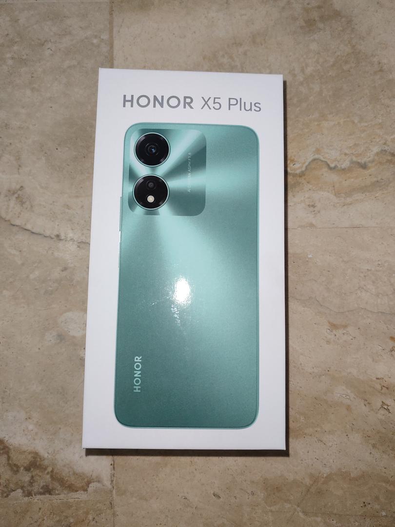 celulares y tabletas - Honor X5 Plus.Para Altice (negociable) 0