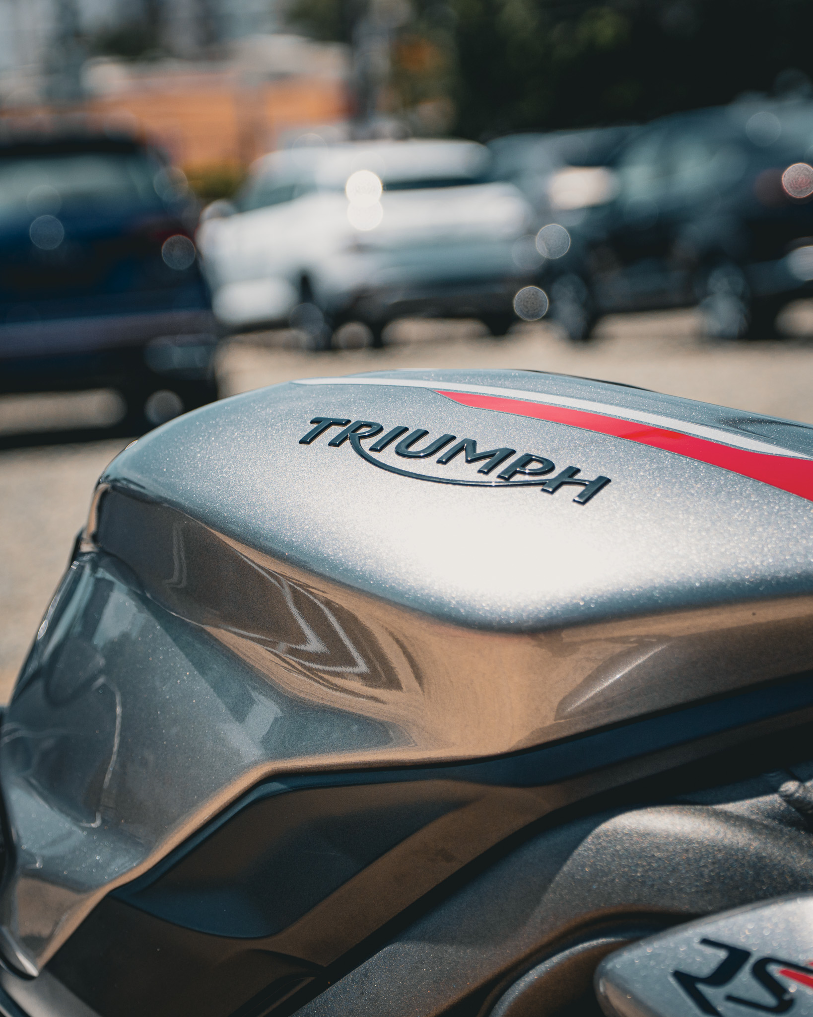 motores y pasolas - TRIUMPH STREET TRIPLE RS 765 2