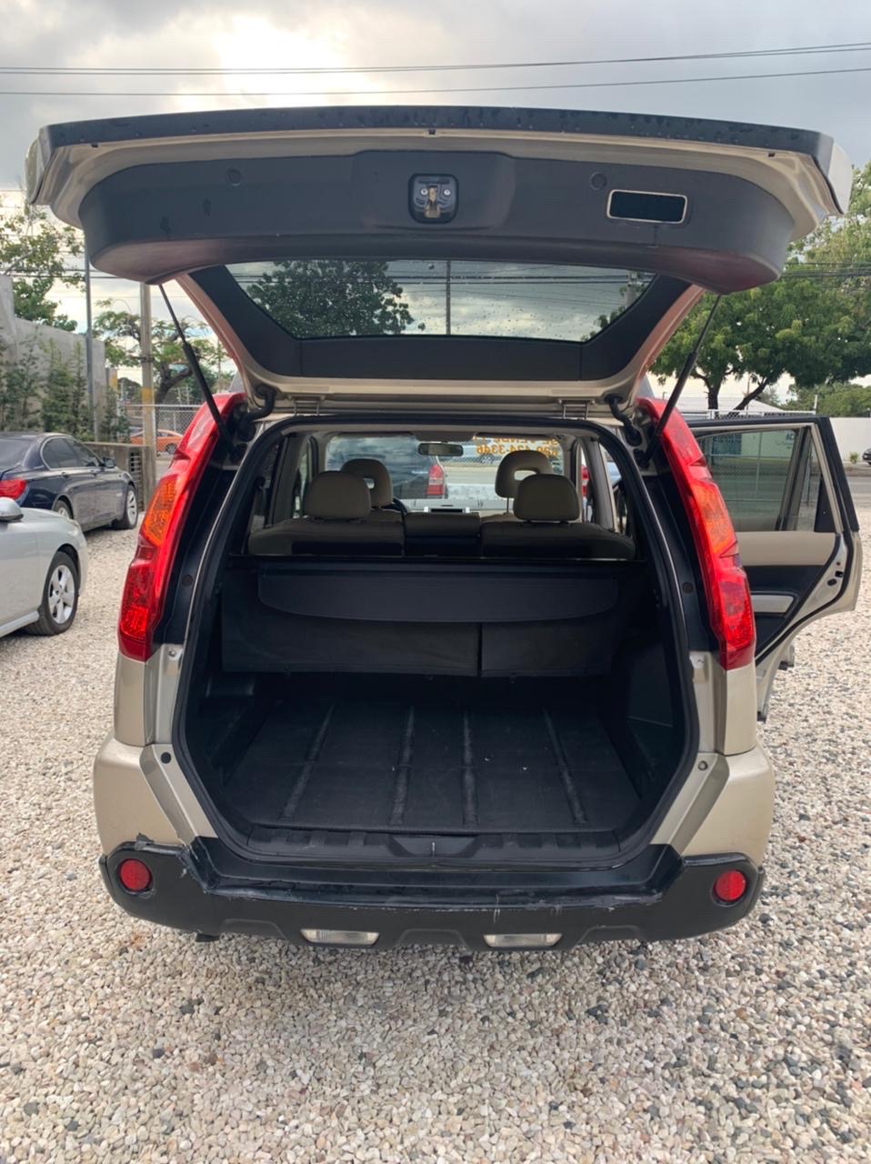 jeepetas y camionetas - Nissan xtrail 2011 4x4 6